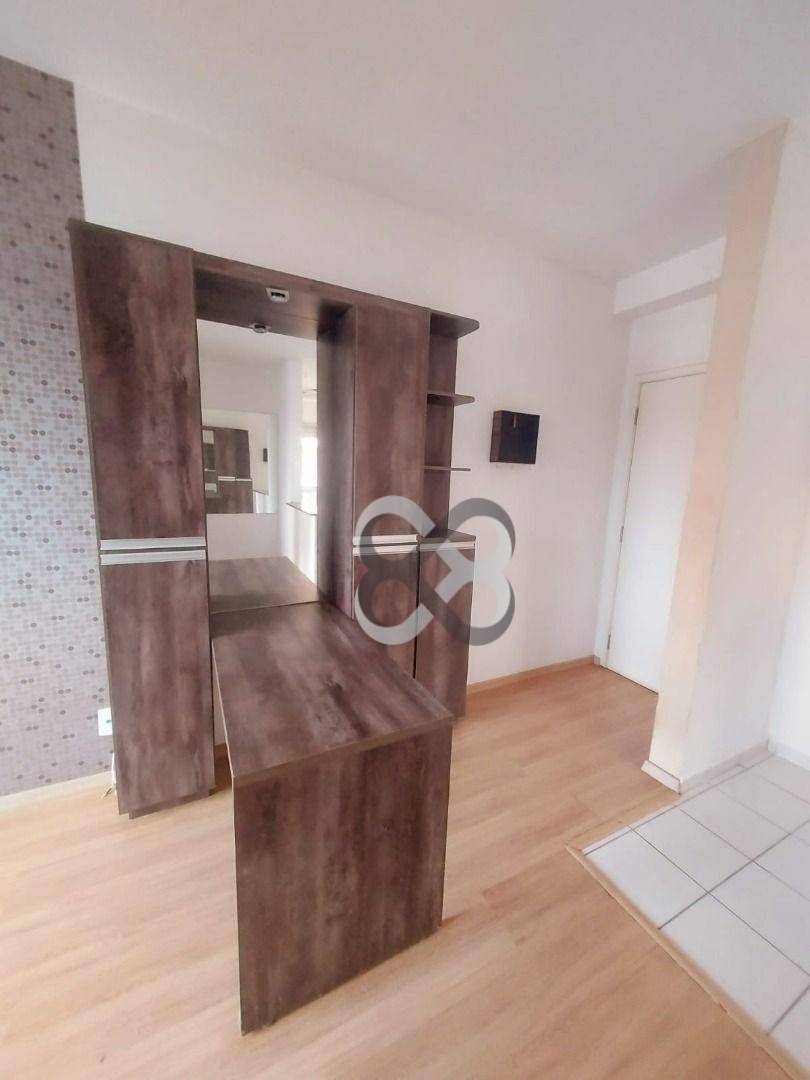 Apartamento à venda com 3 quartos, 67m² - Foto 2