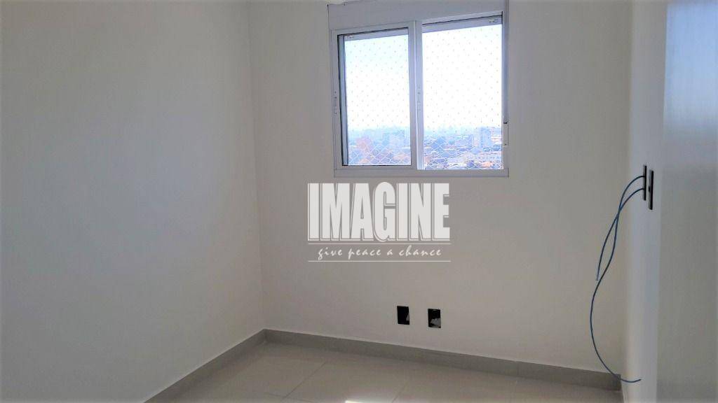 Apartamento à venda com 3 quartos, 73m² - Foto 10