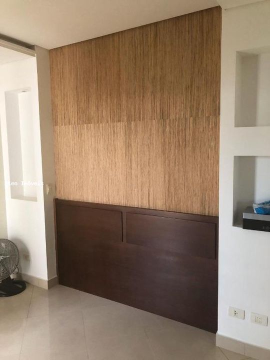 Apartamento à venda com 4 quartos, 203m² - Foto 14