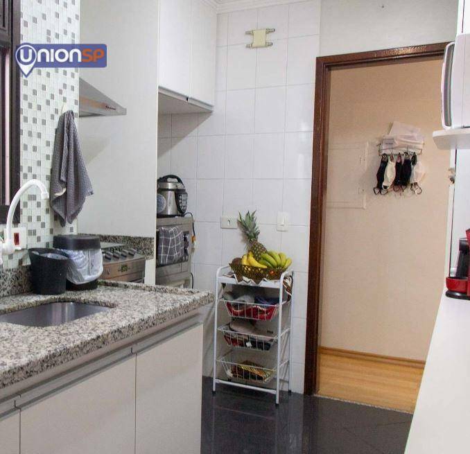 Apartamento à venda com 3 quartos, 82m² - Foto 13