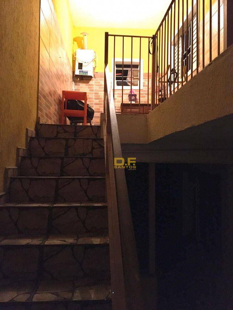 Sobrado à venda com 6 quartos, 196m² - Foto 12