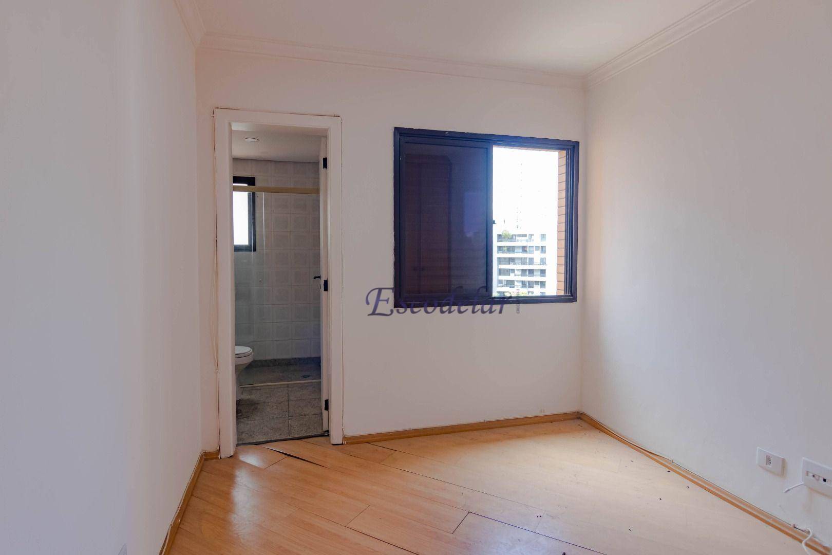 Apartamento à venda com 3 quartos, 127m² - Foto 17