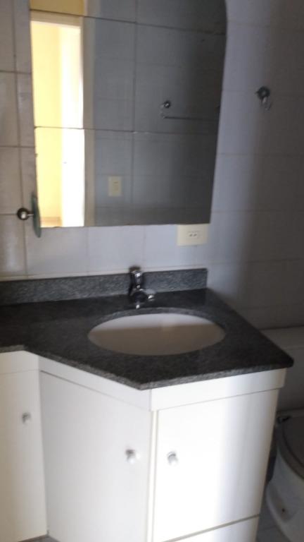 Apartamento à venda com 3 quartos, 70m² - Foto 16