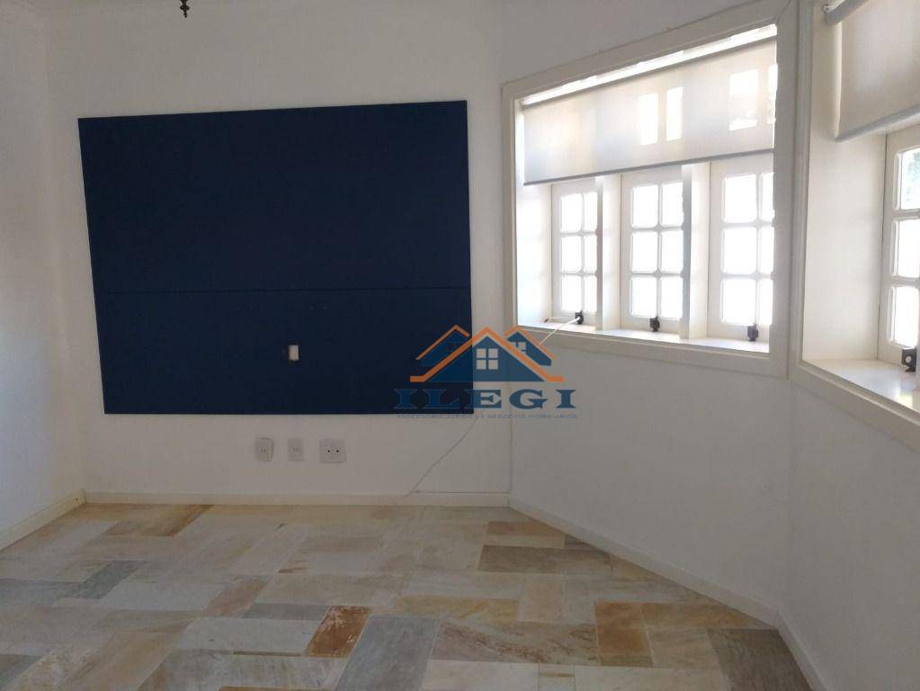 Casa de Condomínio à venda com 3 quartos, 450m² - Foto 24