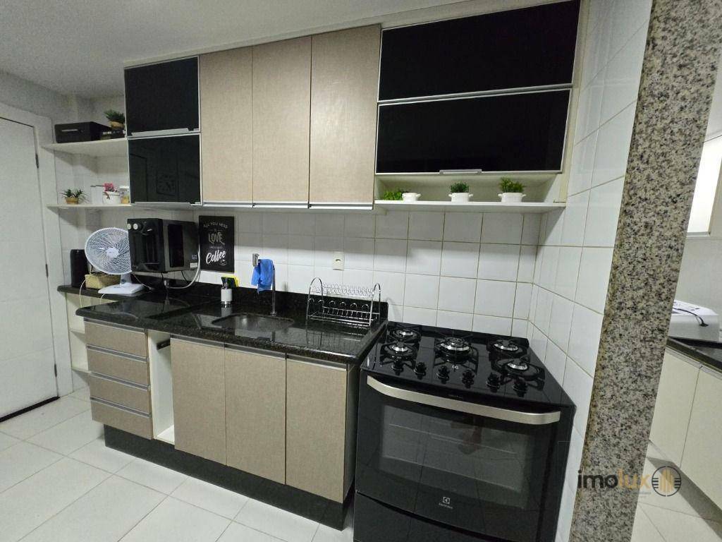 Apartamento à venda com 3 quartos, 128m² - Foto 15