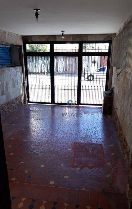 Sobrado à venda com 2 quartos, 100m² - Foto 3