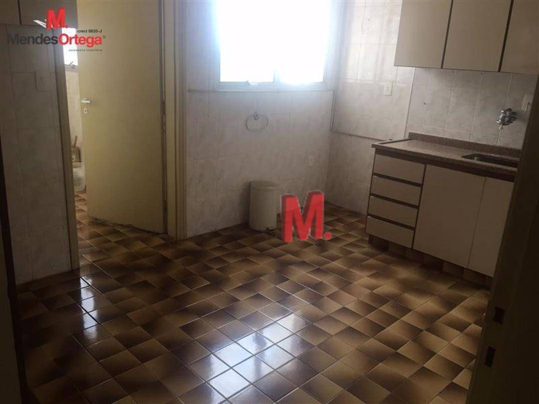 Apartamento à venda com 3 quartos, 121m² - Foto 5