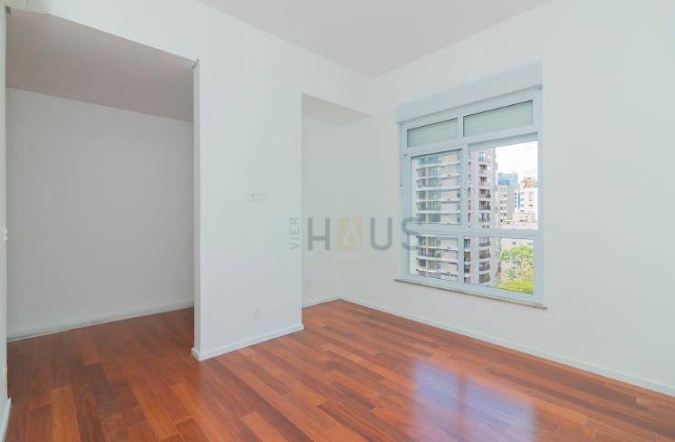 Apartamento à venda com 3 quartos, 172m² - Foto 22