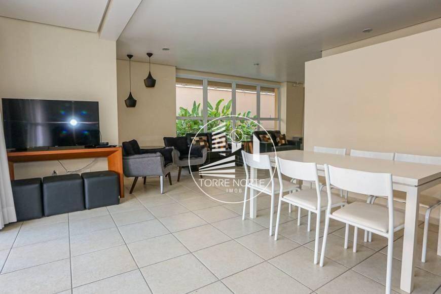 Apartamento à venda com 3 quartos, 137m² - Foto 27