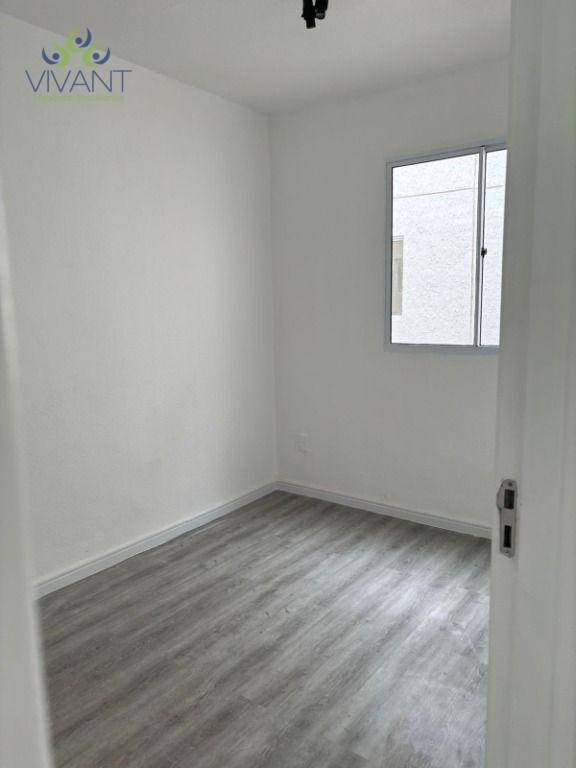 Apartamento para alugar com 2 quartos, 41m² - Foto 9