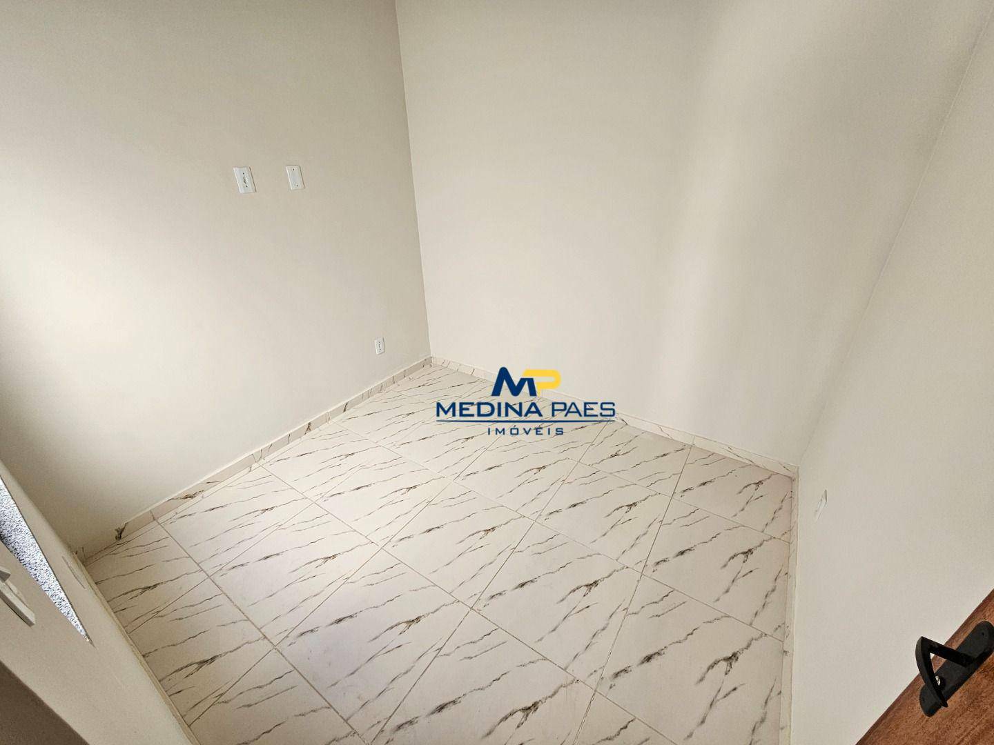 Casa à venda com 1 quarto, 32m² - Foto 12