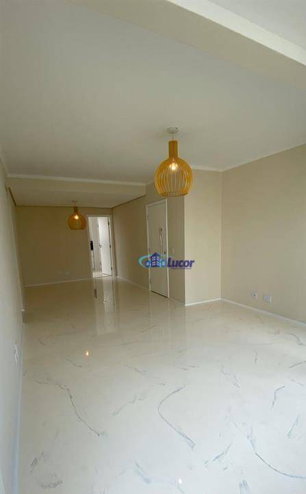 Apartamento à venda com 3 quartos, 90m² - Foto 5