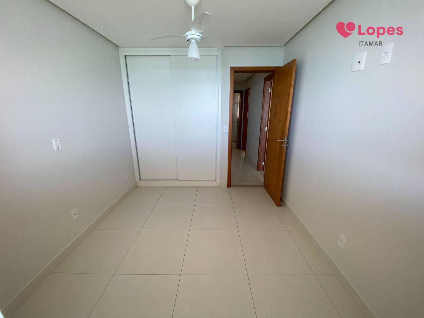 Apartamento à venda e aluguel com 3 quartos, 150m² - Foto 12