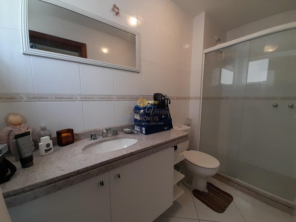 Apartamento à venda com 3 quartos, 136m² - Foto 19