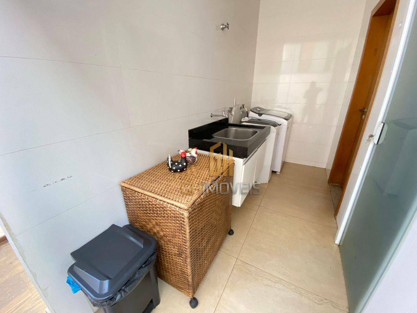 Casa de Condomínio à venda com 4 quartos, 193m² - Foto 42