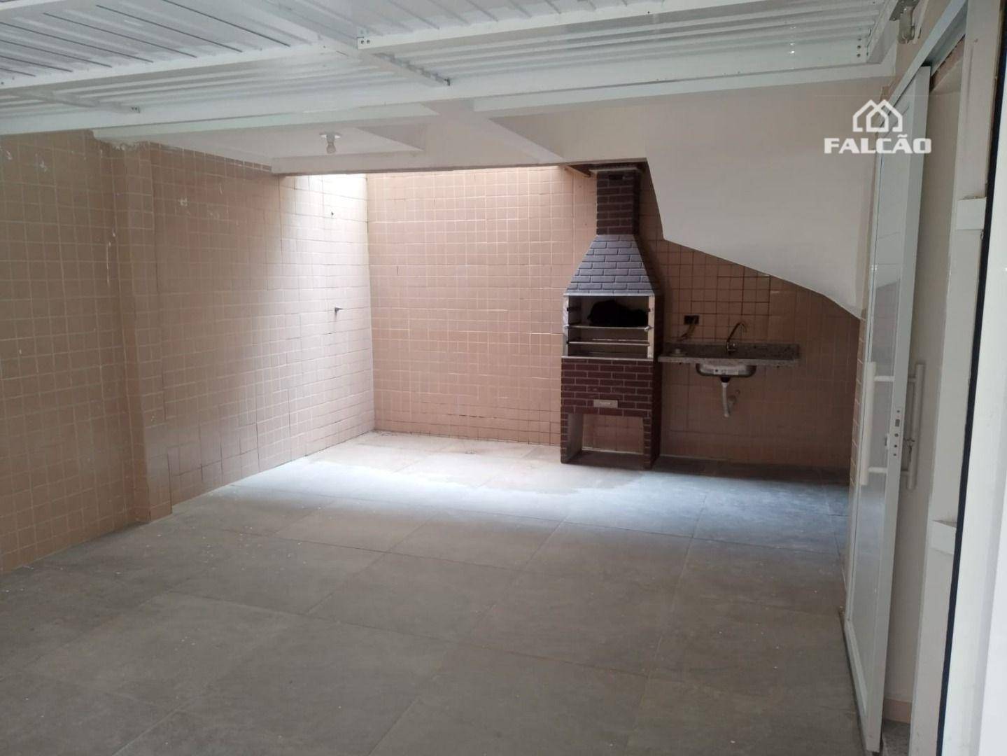 Sobrado à venda com 2 quartos, 103m² - Foto 1