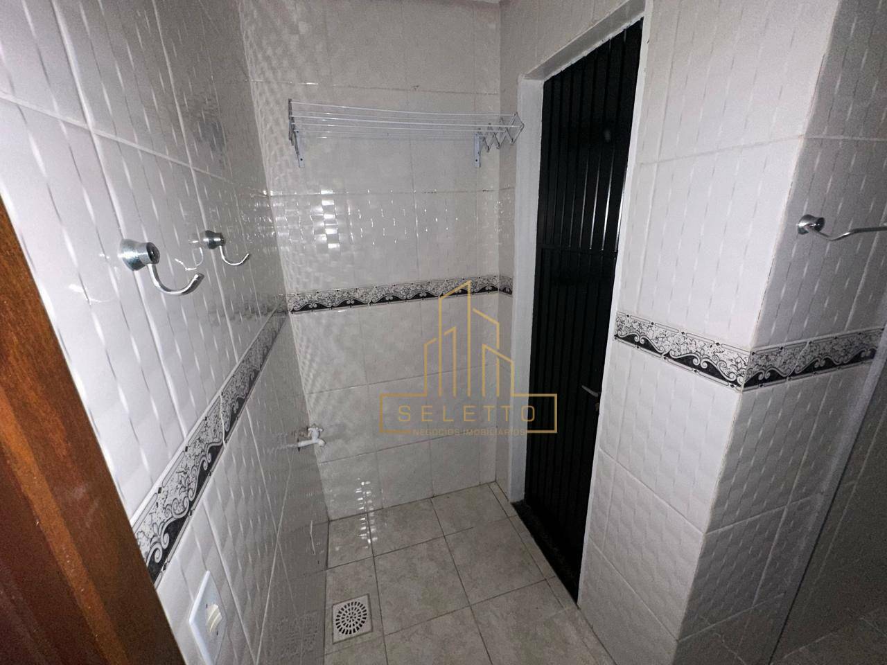 Apartamento para alugar com 1 quarto, 100m² - Foto 15