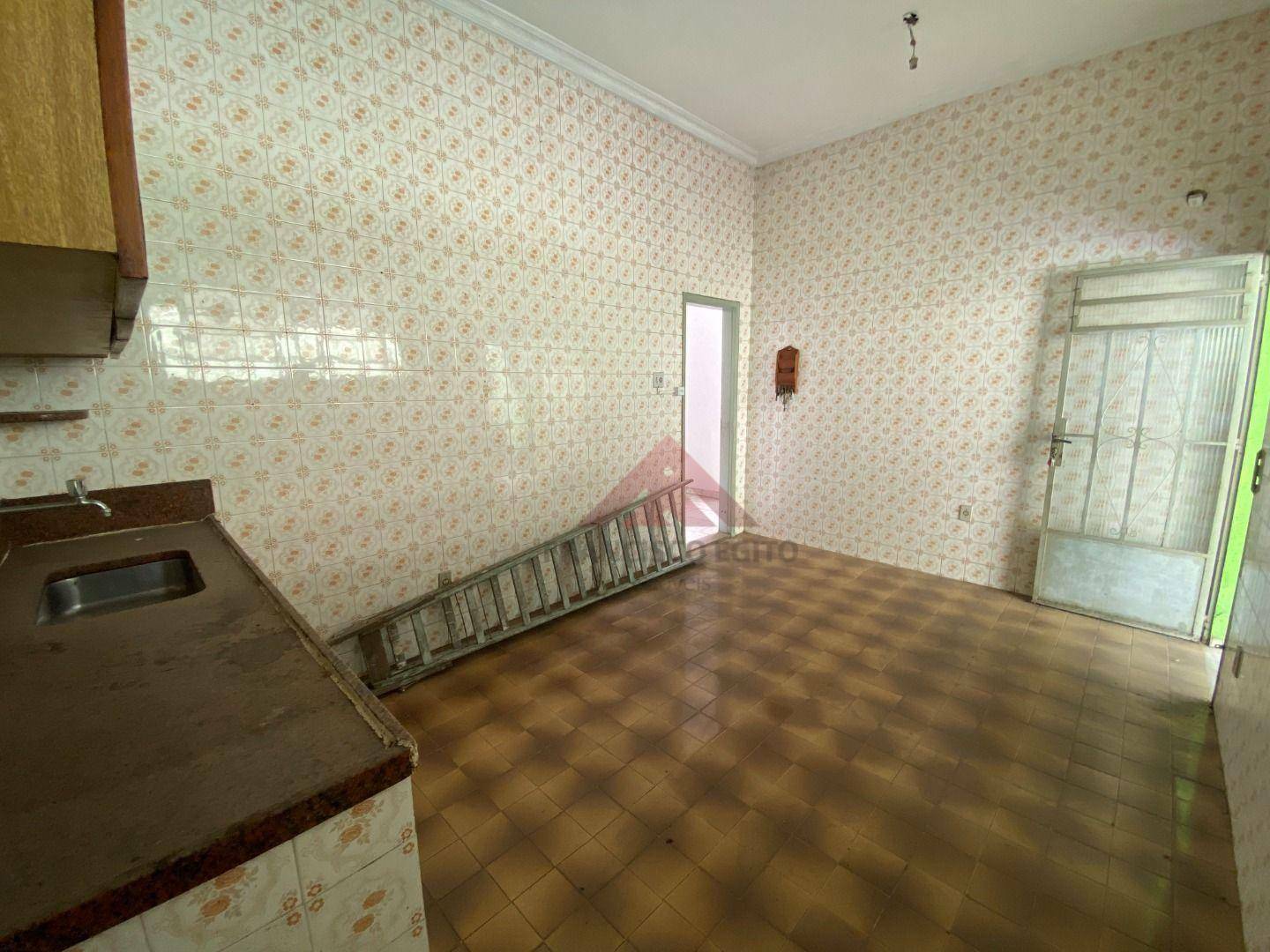 Casa à venda com 3 quartos, 130m² - Foto 17