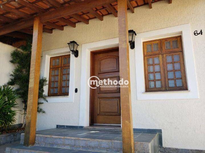 Casa à venda com 4 quartos, 200m² - Foto 2