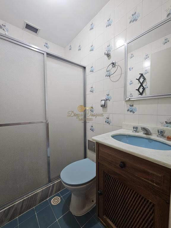 Apartamento à venda com 2 quartos, 70m² - Foto 9