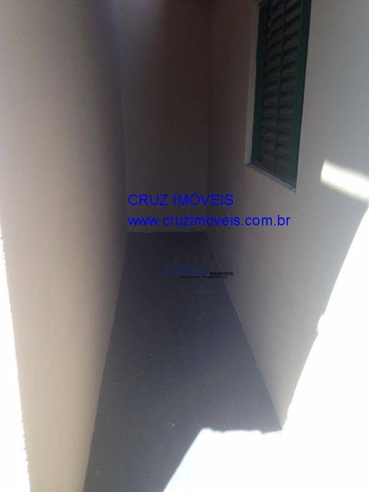 Casa à venda com 2 quartos, 150m² - Foto 20