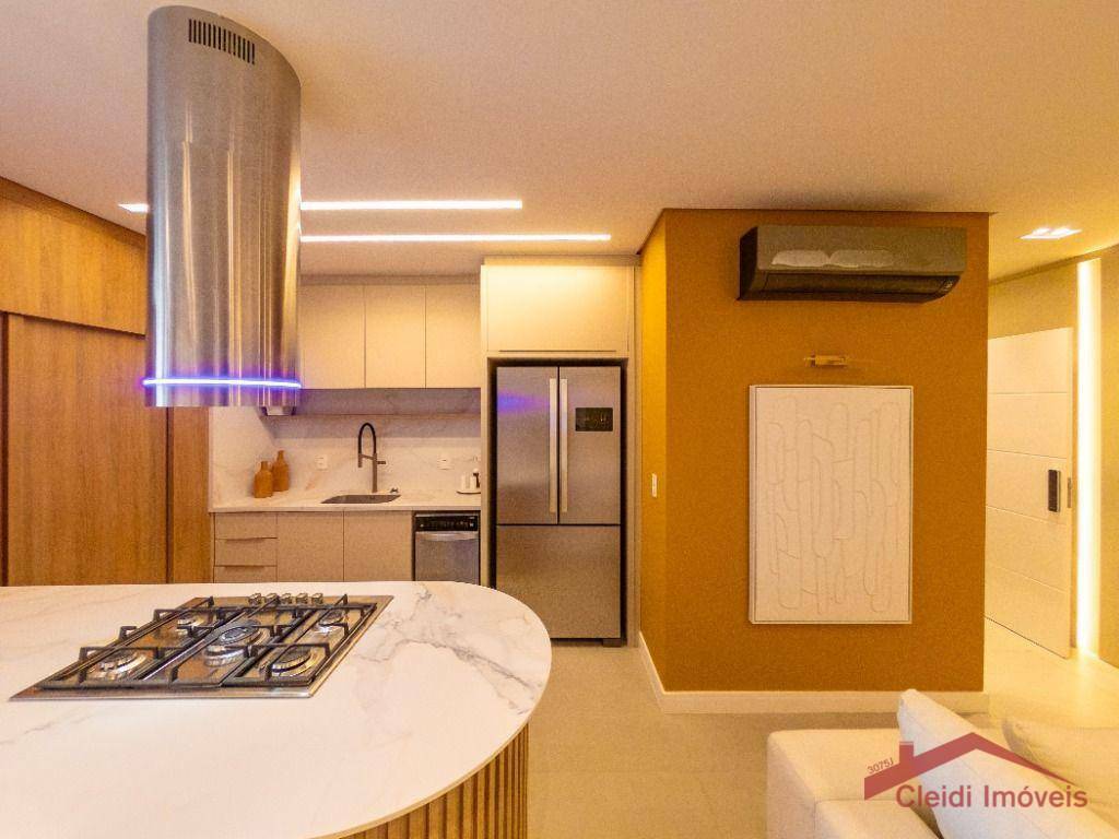 Apartamento à venda com 3 quartos, 116m² - Foto 5