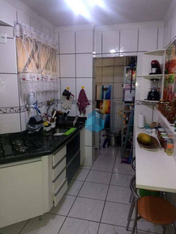 Apartamento à venda com 1 quarto, 60m² - Foto 7