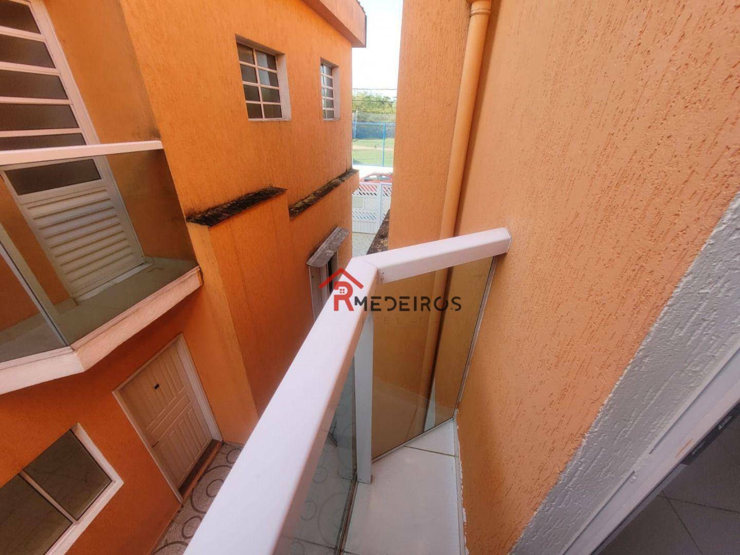 Sobrado à venda com 2 quartos, 60m² - Foto 11