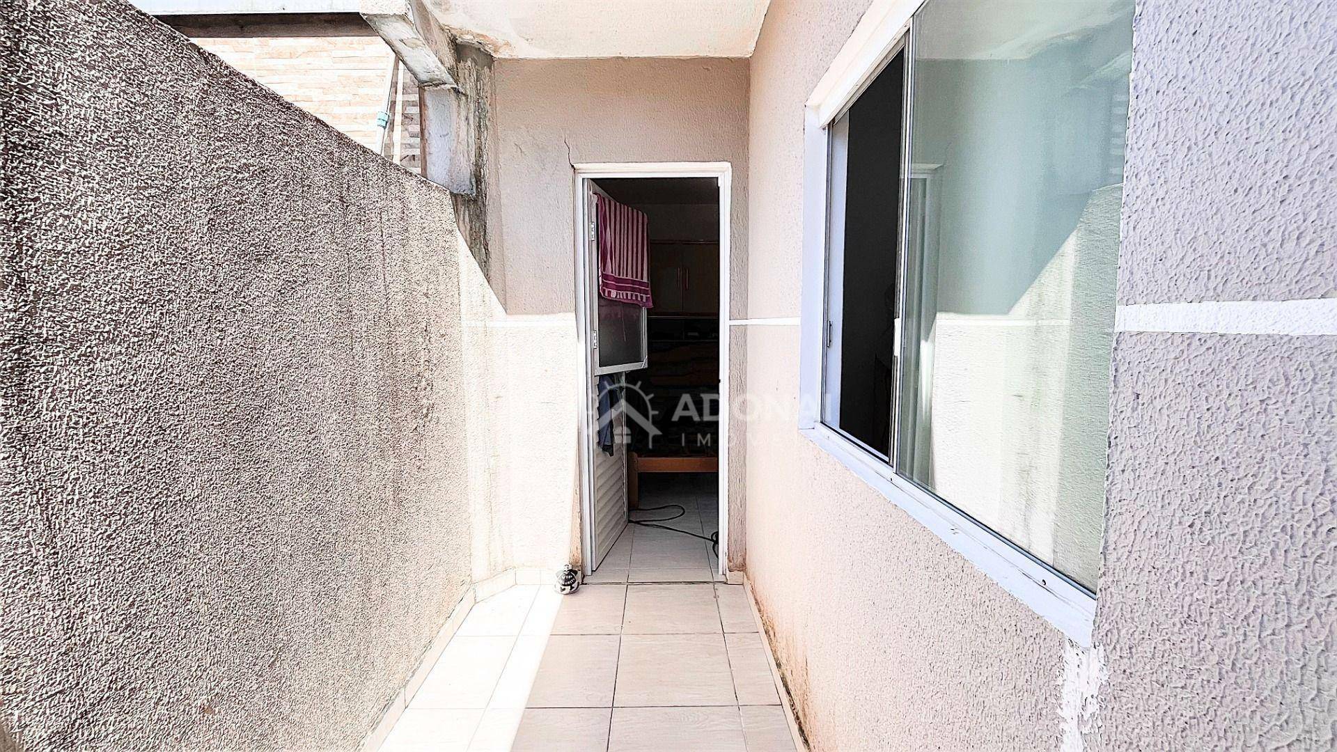 Casa à venda com 3 quartos, 60m² - Foto 15