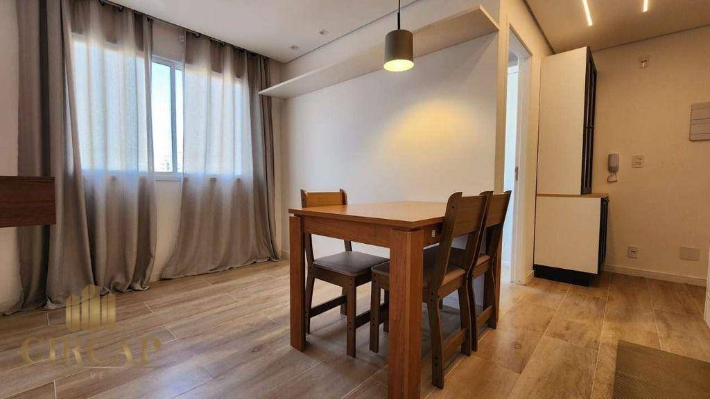 Apartamento à venda com 2 quartos, 33m² - Foto 4