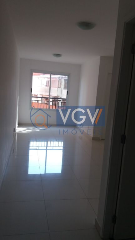 Apartamento à venda com 2 quartos, 55m² - Foto 14