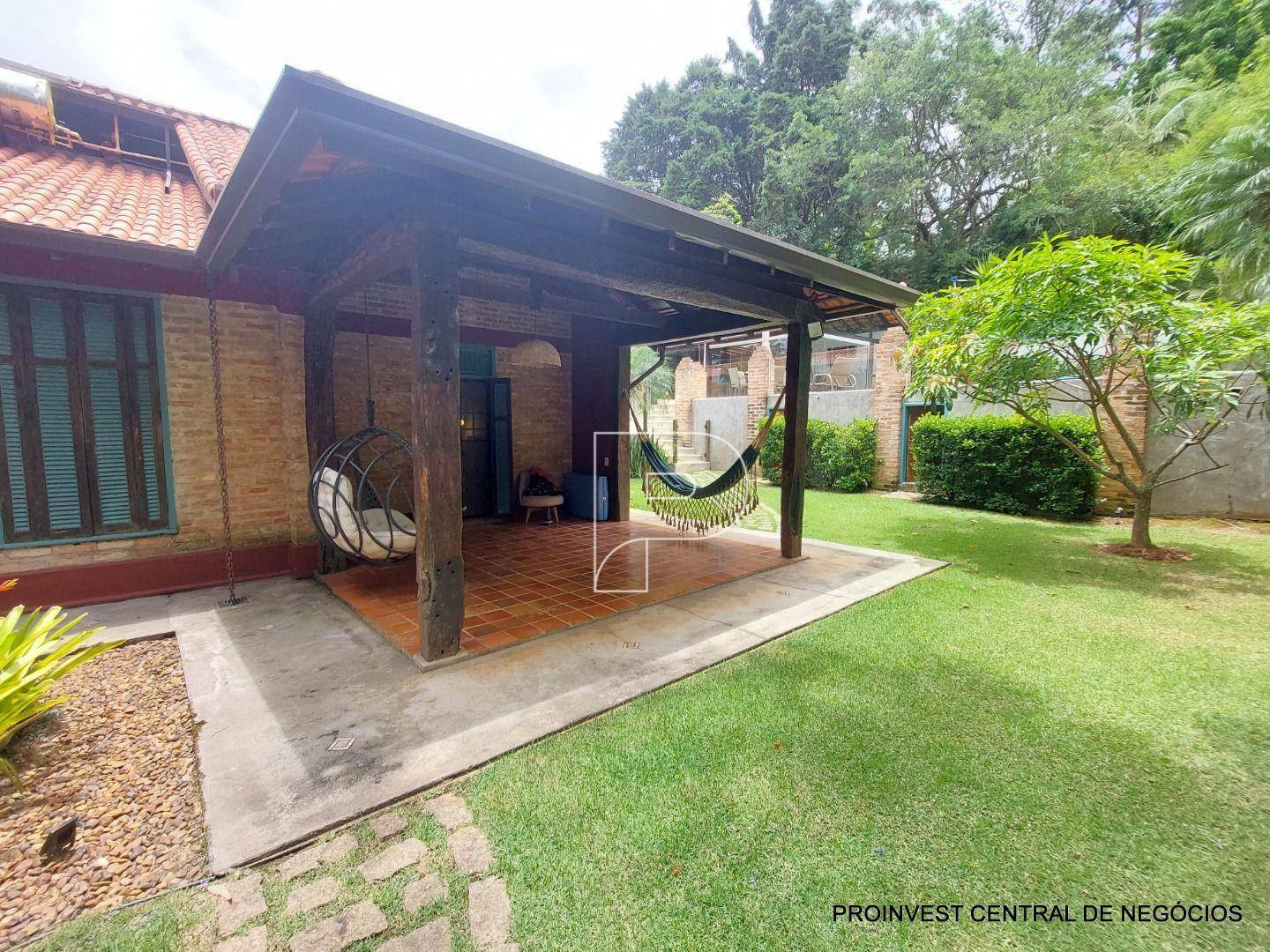 Casa de Condomínio à venda com 3 quartos, 385m² - Foto 3