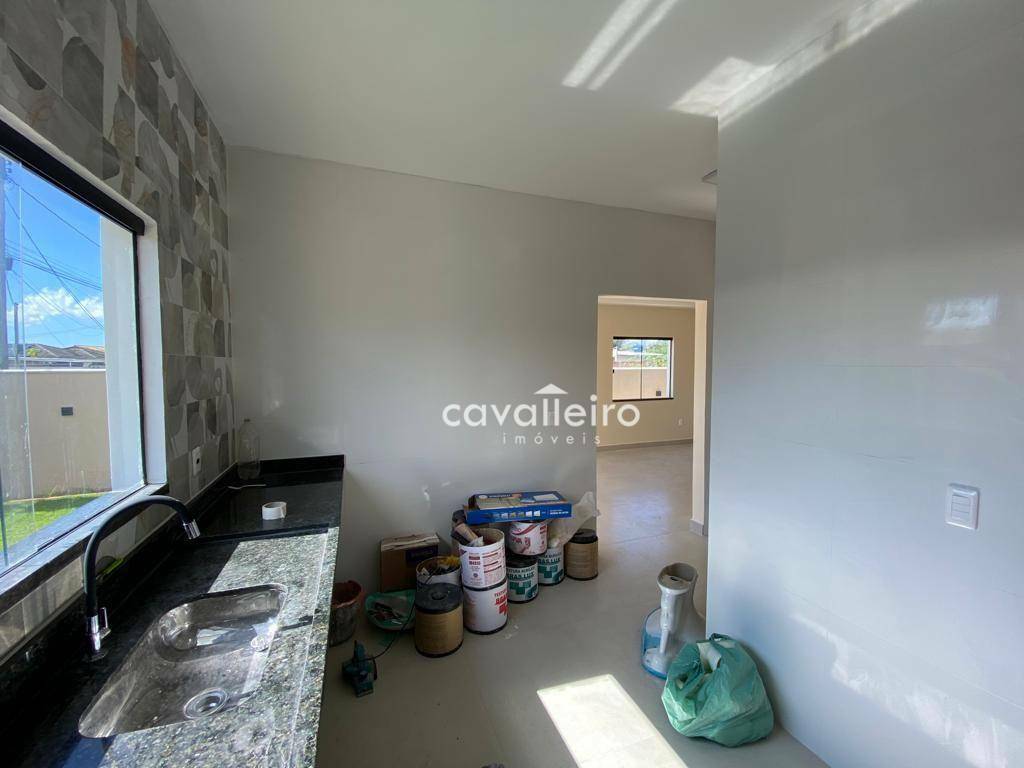 Casa à venda com 3 quartos, 99m² - Foto 14