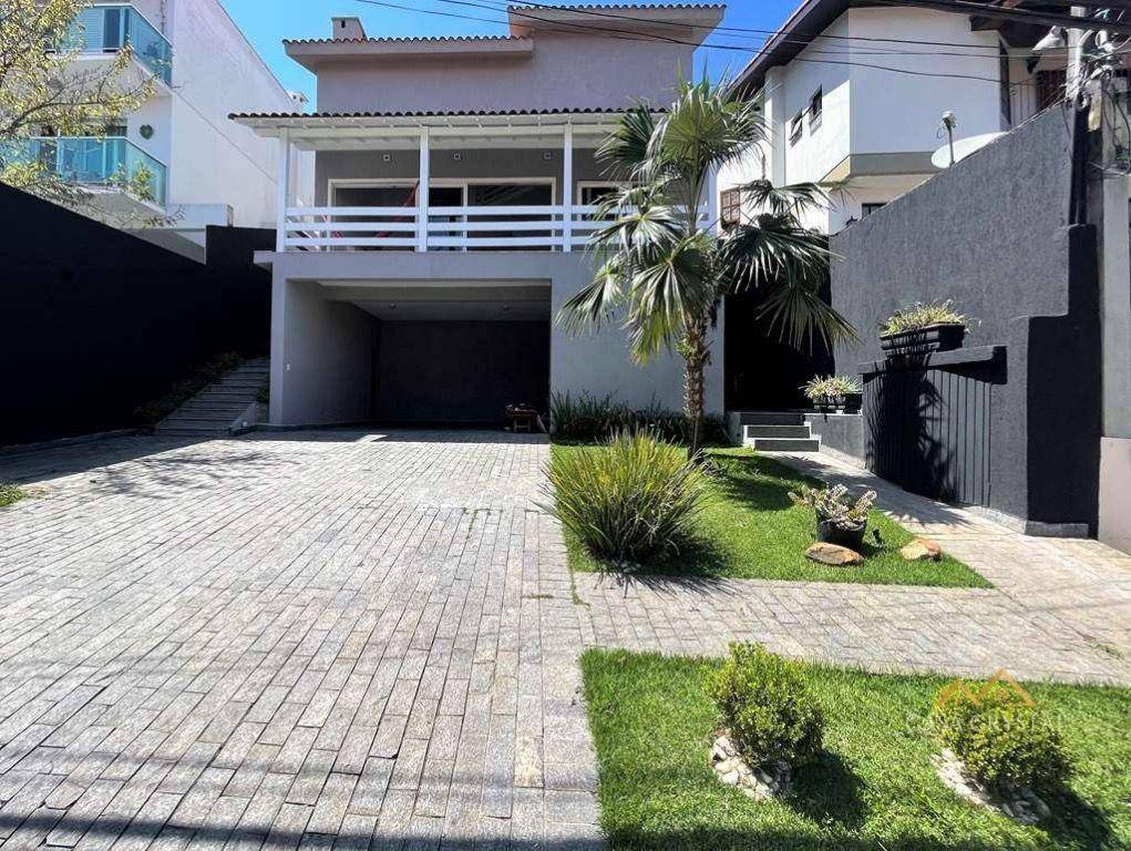 Casa de Condomínio à venda com 5 quartos, 285m² - Foto 1