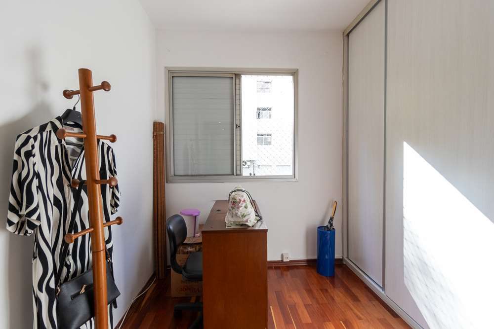 Apartamento à venda com 3 quartos, 82m² - Foto 15