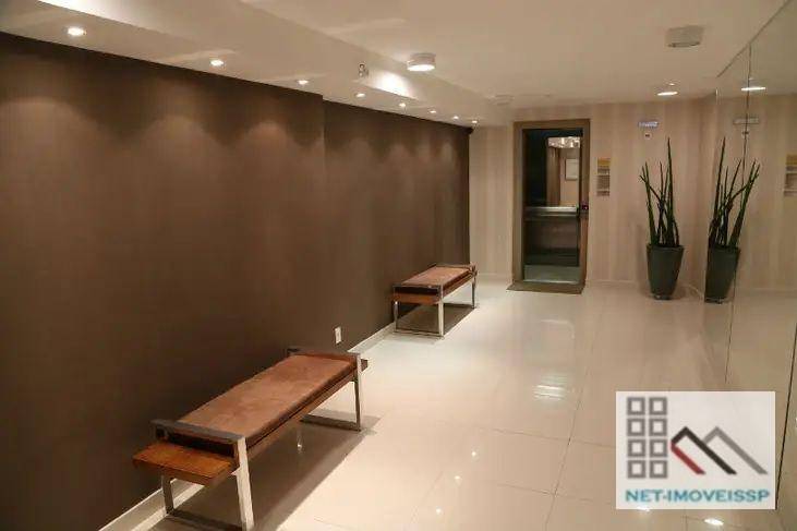 Apartamento à venda com 3 quartos, 202m² - Foto 4