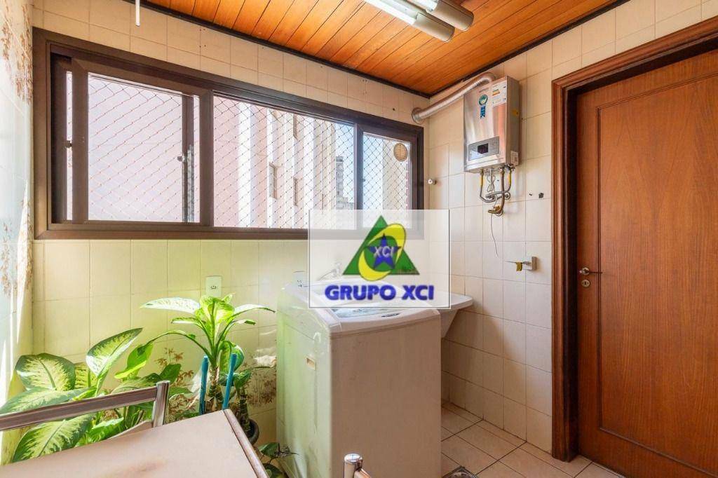 Apartamento à venda com 3 quartos, 181m² - Foto 16