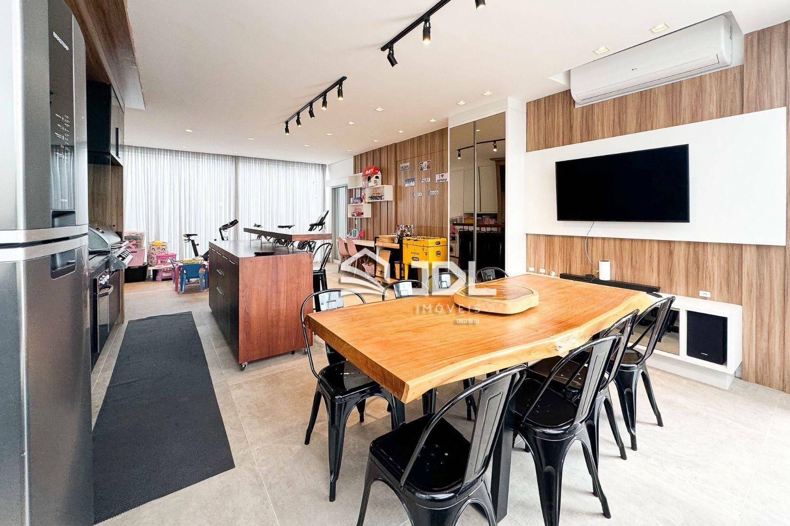 Apartamento à venda com 3 quartos, 266m² - Foto 26