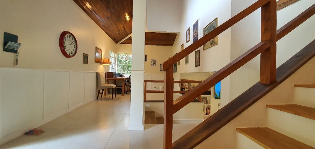 Casa de Condomínio à venda com 5 quartos, 300m² - Foto 12