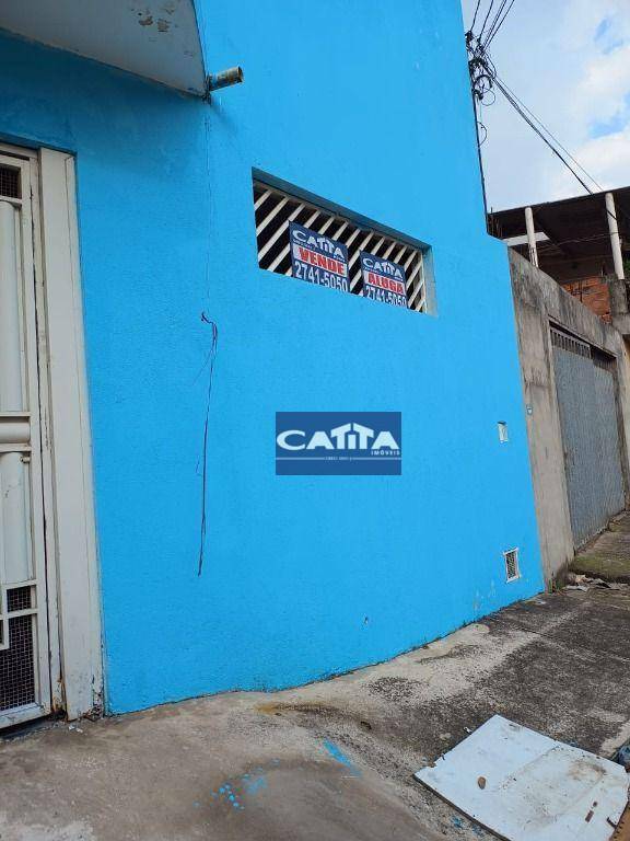 Sobrado à venda e aluguel com 3 quartos, 160m² - Foto 1