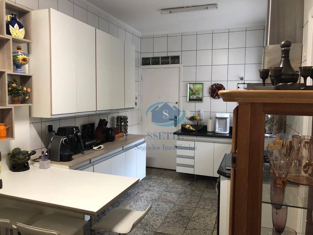 Apartamento à venda com 3 quartos, 110m² - Foto 2