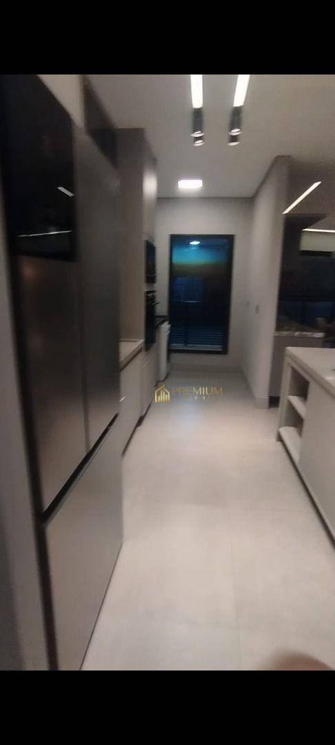 Apartamento à venda com 3 quartos, 142m² - Foto 18