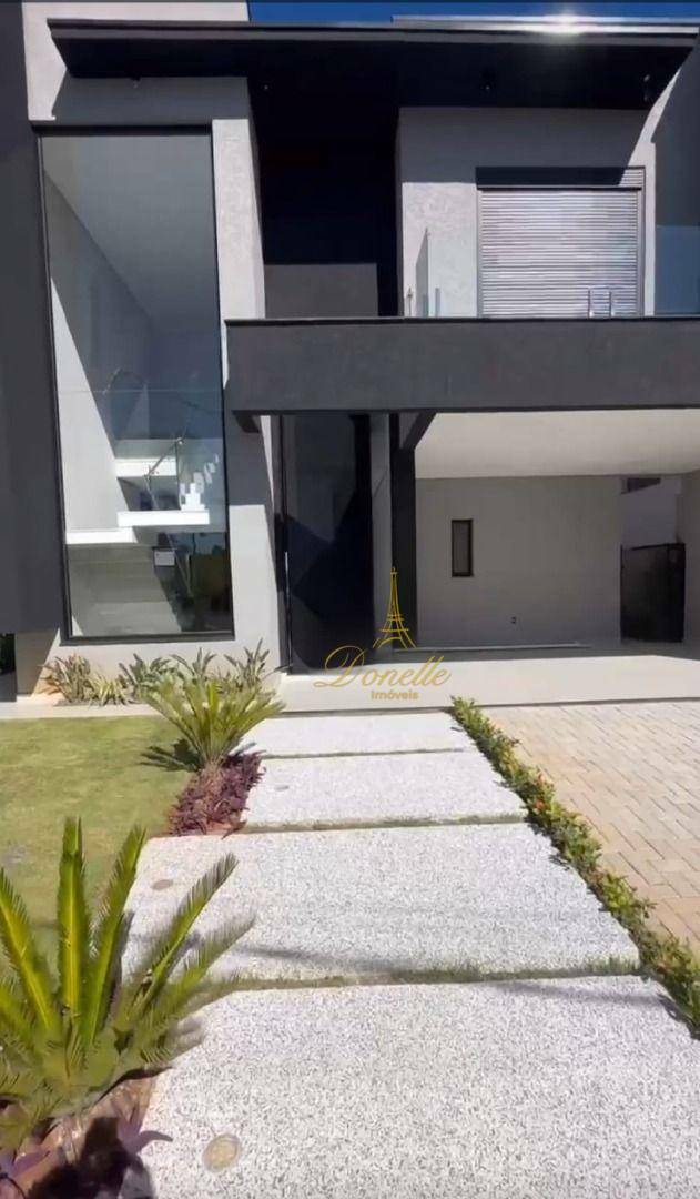 Sobrado à venda com 3 quartos, 243m² - Foto 2