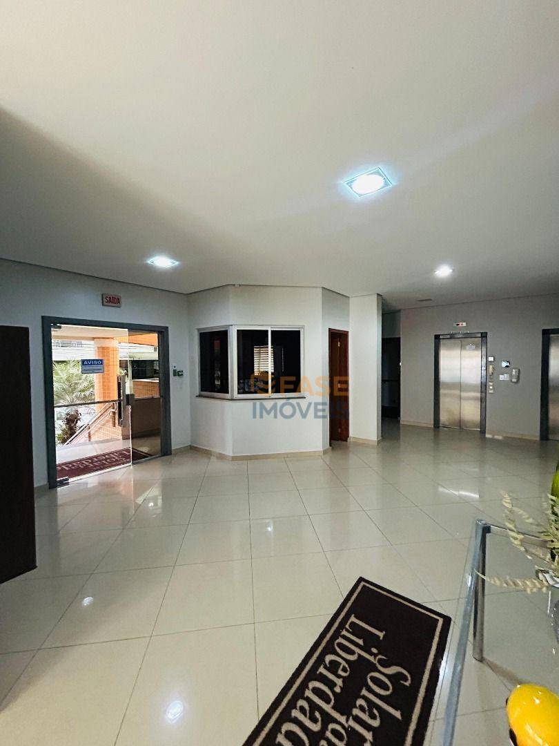 Apartamento à venda com 3 quartos, 80m² - Foto 3