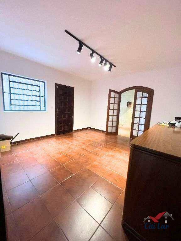 Sobrado à venda com 3 quartos, 207m² - Foto 3