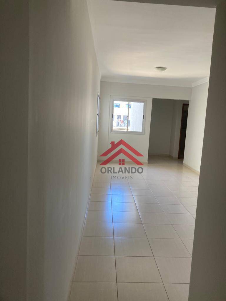 Apartamento à venda com 2 quartos, 72m² - Foto 1