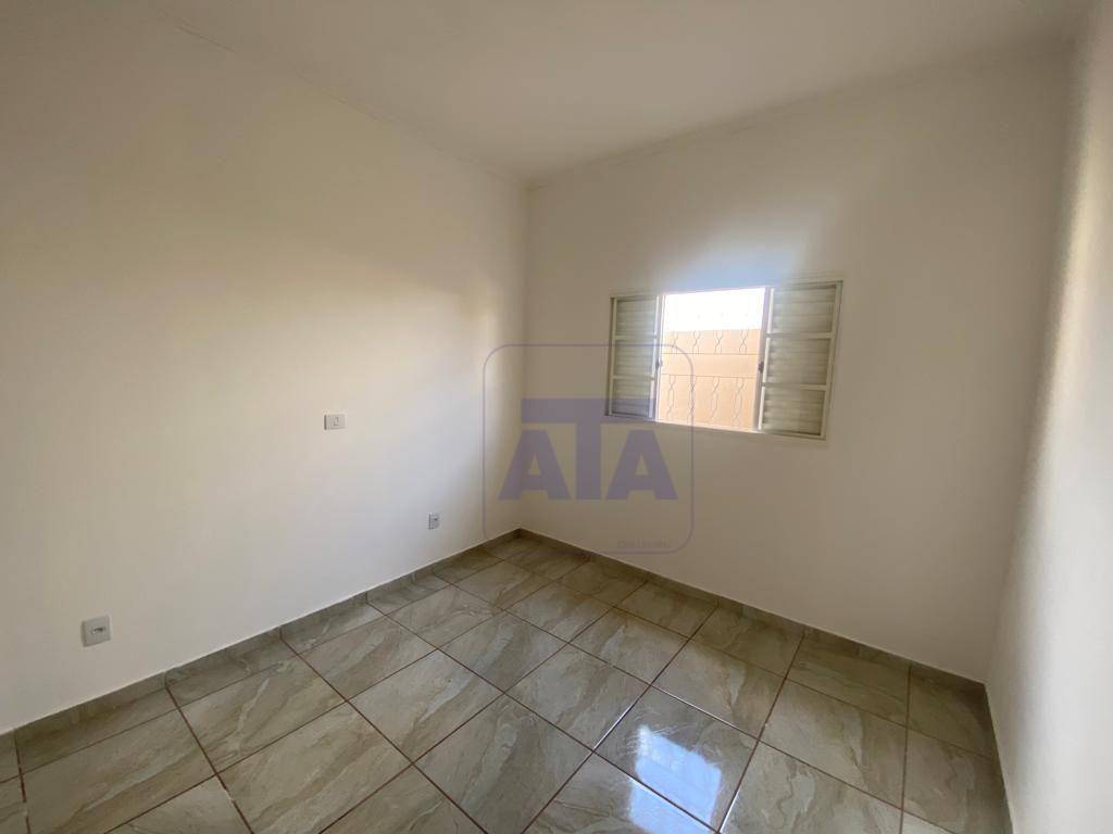 Casa à venda com 2 quartos, 73m² - Foto 14