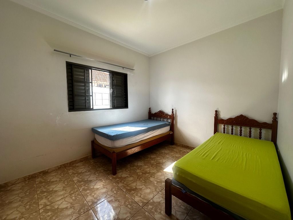 Casa à venda com 3 quartos, 110m² - Foto 14