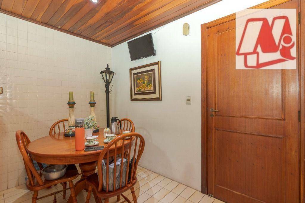 Casa de Condomínio à venda com 3 quartos, 291m² - Foto 12