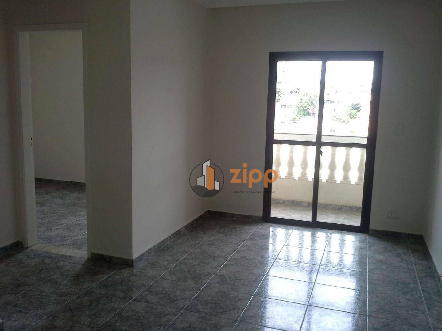 Apartamento à venda com 2 quartos, 57m² - Foto 1